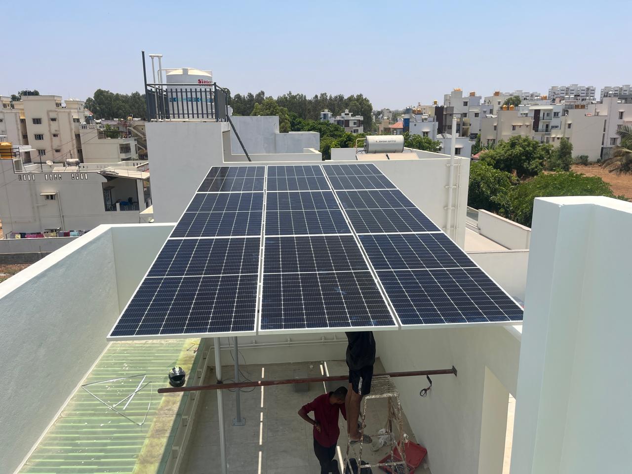 Smidzest solar rooftop solution